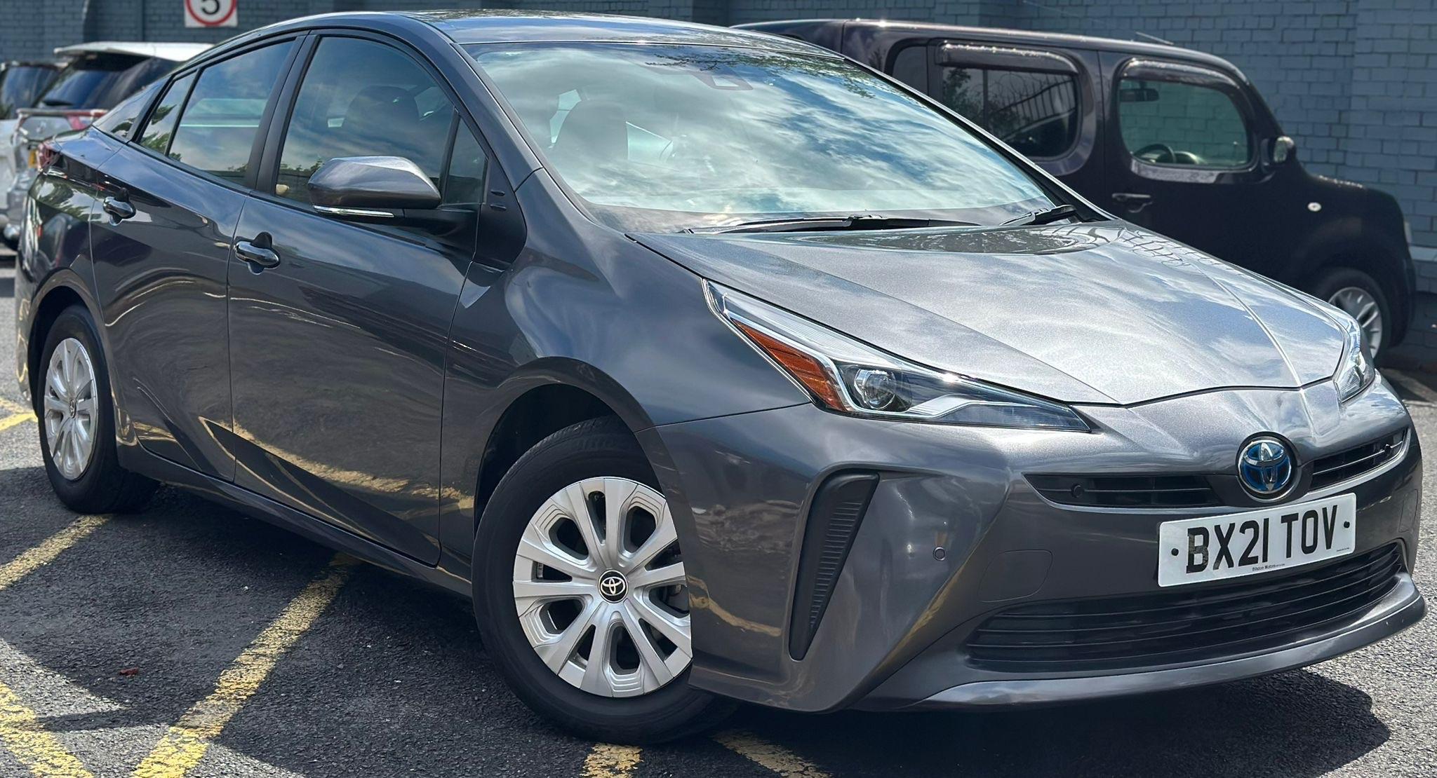 Toyota Prius - 1.8 VVT-h Business Edition CVT Euro 6 (s/s) 5dr - Hatchback (2019 - 2022) Image
